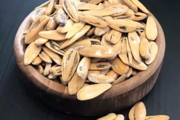 تصویر 2 از قیمت و خرید تخمه آفتابگردان رژیمی + فروش ارزان